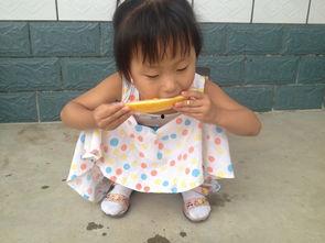 小孩视角吃瓜,小瓜娃子的吃瓜日记